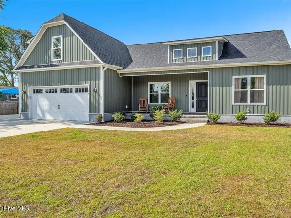 172 Lea Drive, Hampstead, NC 28443