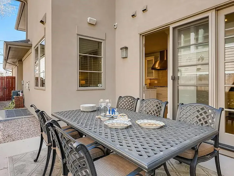 436 Jackson St — Photo 18