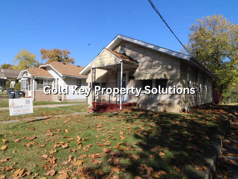1704 Johnson Ave