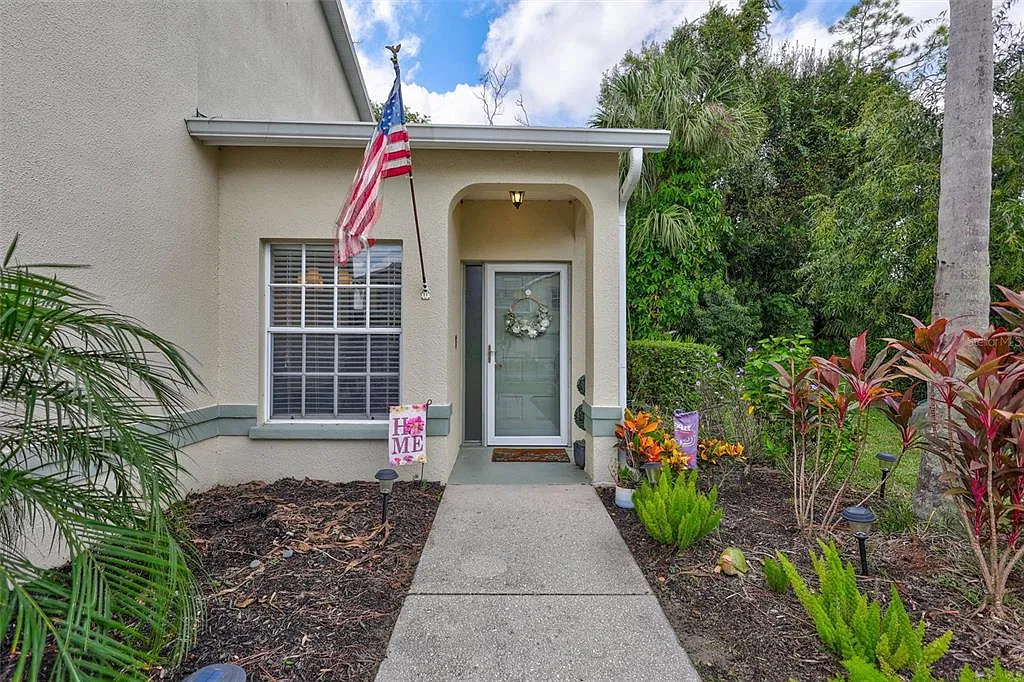 2 bed, 2.0 bath, 1004 sqft, $2,150 — Photo 4