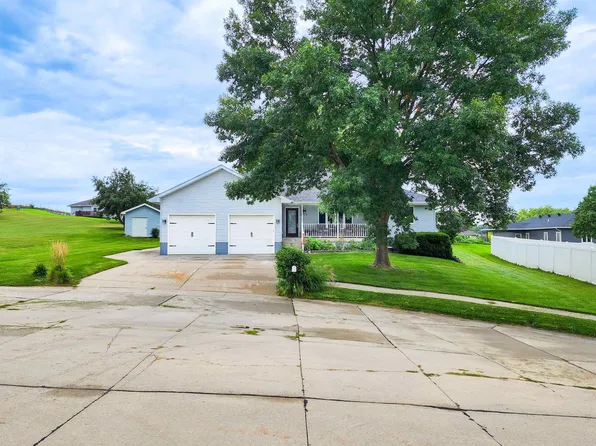 2717 Harold Cir, Norfolk, NE 68701