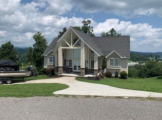 212 Sam And  Maria Way, La Follette, TN 37766