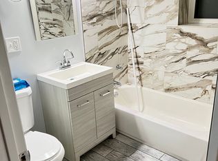 1439 N Harding Ave #1, Chicago, IL 60651