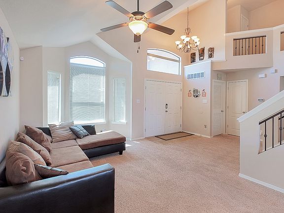 4th image of 13279 Emerald Isle St