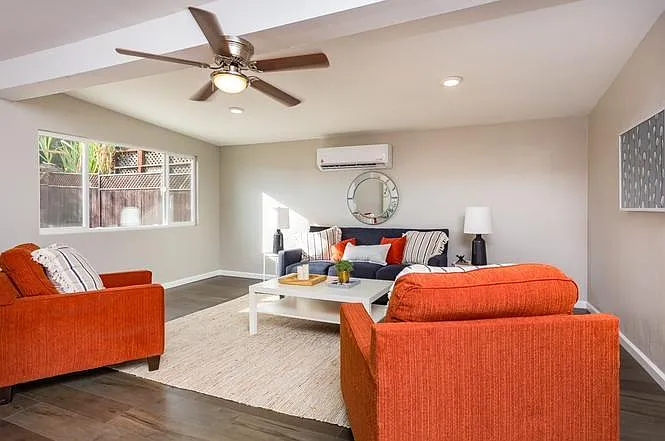 1610 Dupont Dr — Photo 12