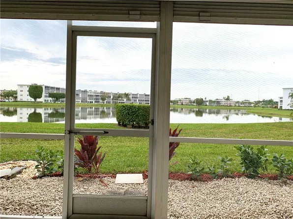 1031 Exeter #B, Boca Raton, FL 33434