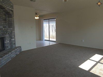 2nd image of 2913 N Flamingo Dr