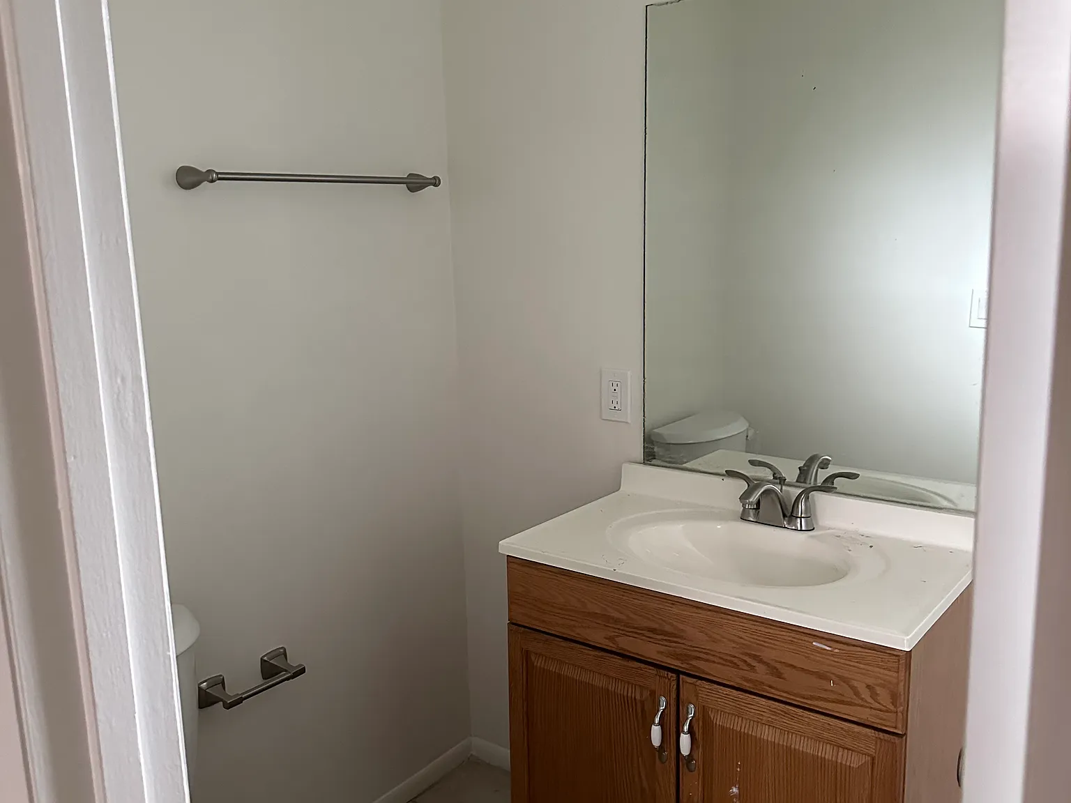 2 bed, 1080 sqft, $1,100 — Photo 4