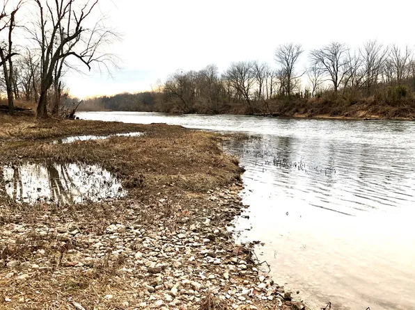 Floyd Trl, Pocahontas, AR 72455