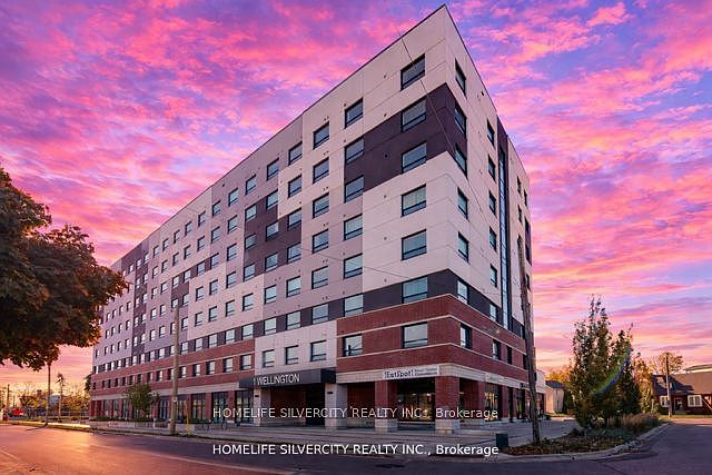 1st image of 1 Wellington St #615