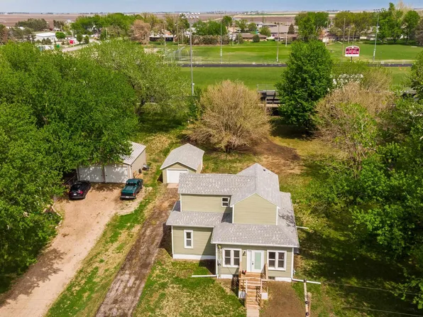 1320 N Main St, Henderson, NE 68371