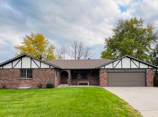 824 Hillcrest Dr, Seneca, KS 66538