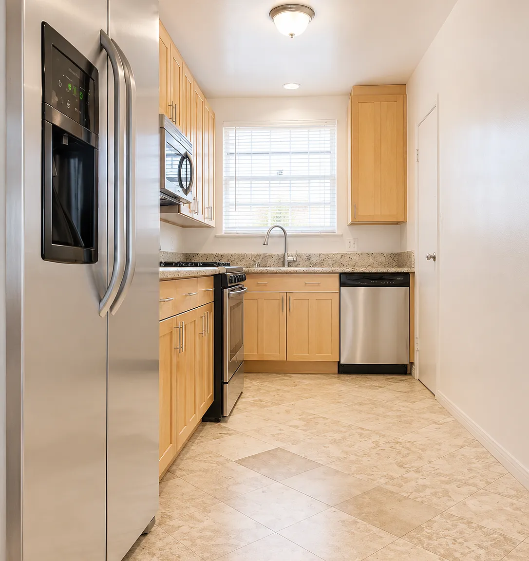 10376 Holman Ave Los Angeles, CA 90024 — Photo 2