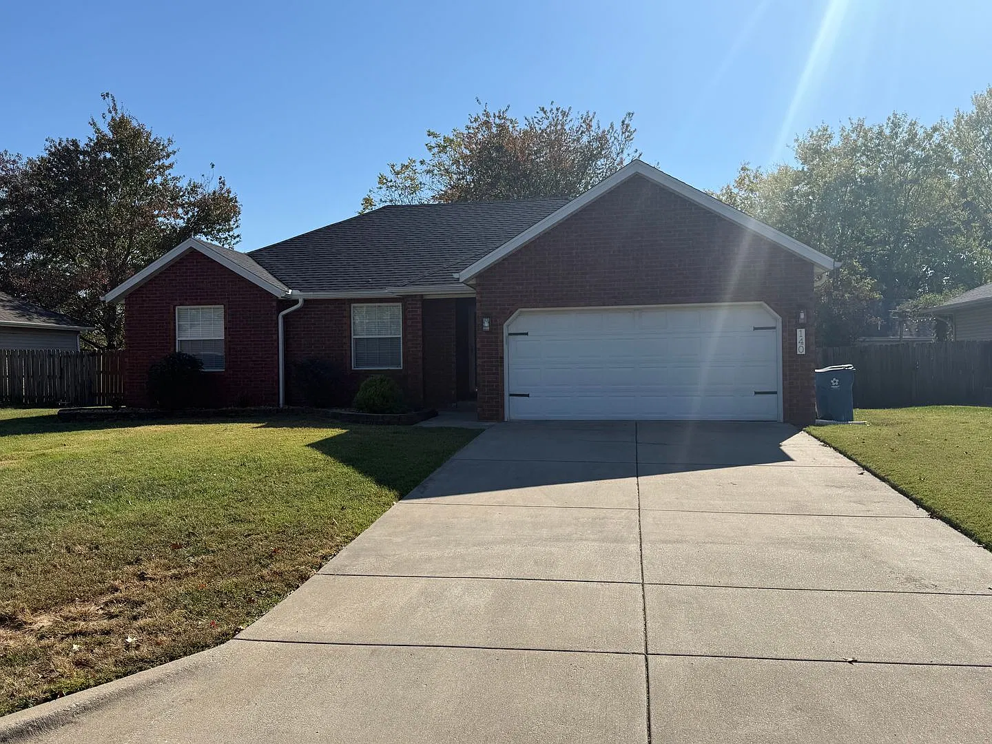 Beautiful updated home in Nixa Available Now — Photo 1