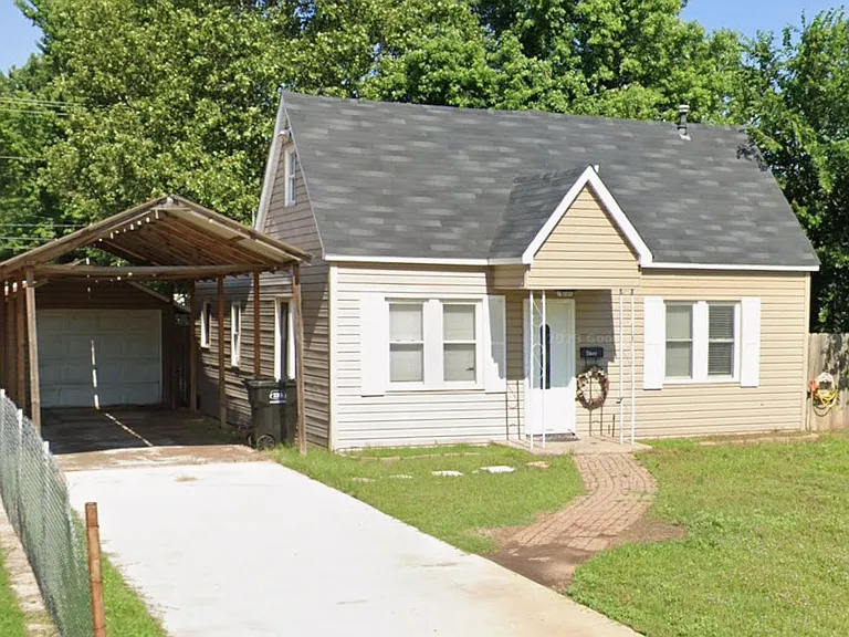 813 N Burford Ave — Photo 8