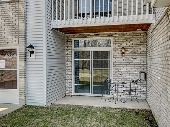 2nd image of 9101 S Aspen Dr Unit 7