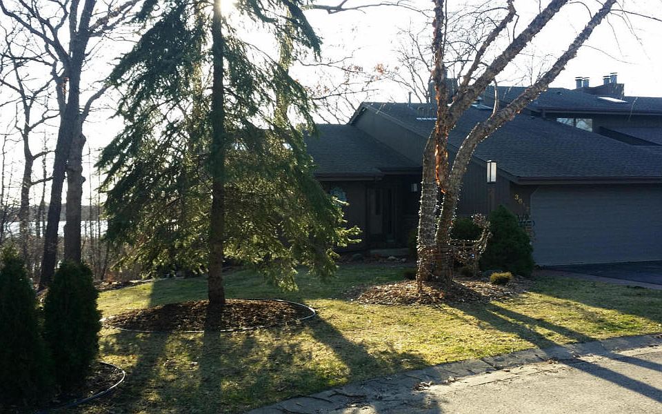 1st image of 3617 Nagawicka Shores Dr