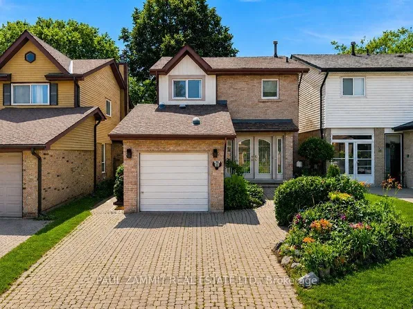 12 Kings College Rd, Markham, ON L3T 5J6