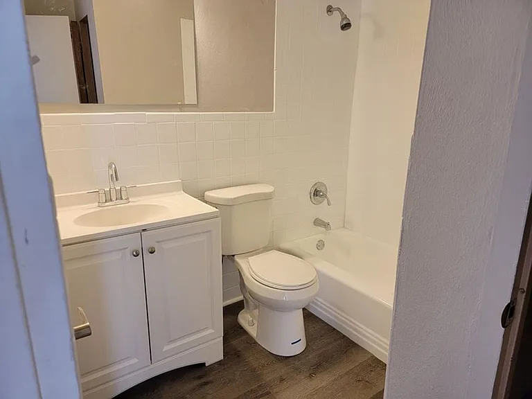 4192 Meramec St — Photo 11