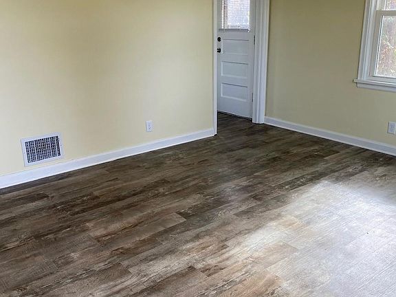 5th image of 6217 Campbell Ave