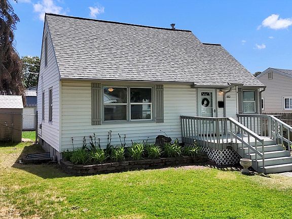 3rd image of 1012 E Rockwell Ave