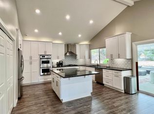 1816 Gird Rd, Fallbrook, CA 92028