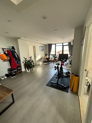 Rented by Owner | media 12