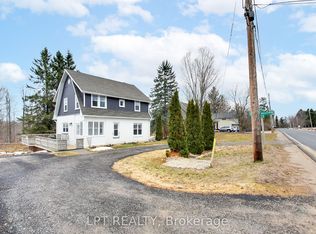 33 Ridge Rd W, Oro Medonte, ON L0L2E0