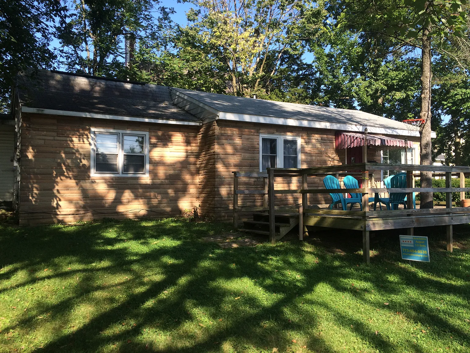 4 bed, 2400 sqft, $2,500 — Photo 1