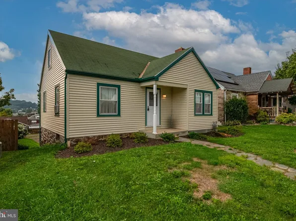 1435 Fayette Ave, Reading, PA 19607