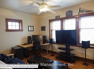 1714 E Beverly Rd APT 1, Shorewood, WI 53211