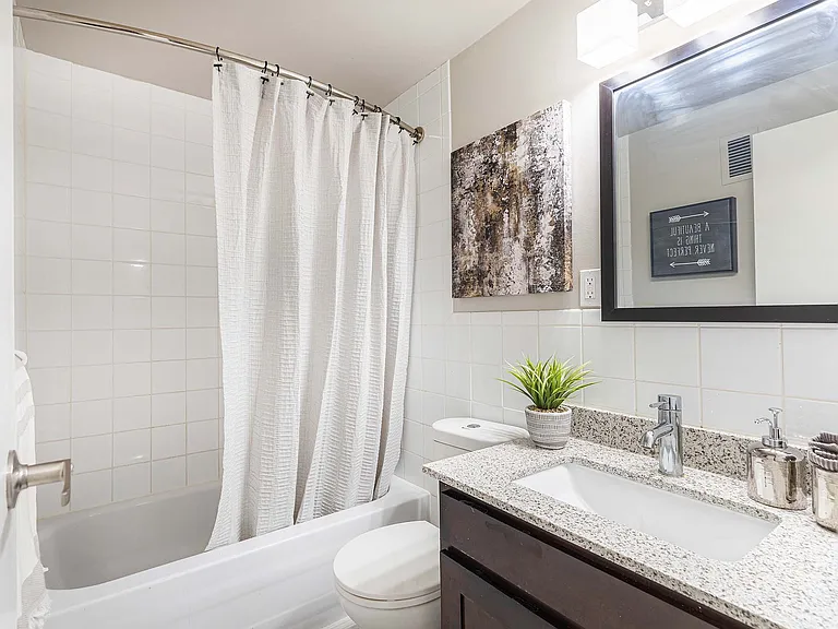 695 Talbot St #1 & 14 — Photo 14