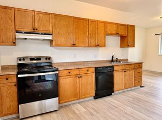 812 Wapiti Dr APT A, Fraser, CO 80442