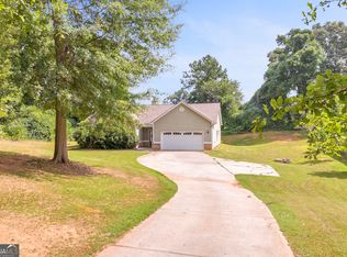 662 Carla Ct, Winder, GA 30680
