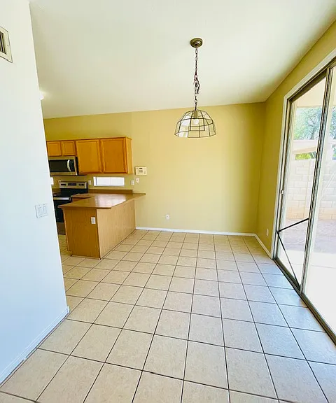 1802 S 114th Dr — Photo 5