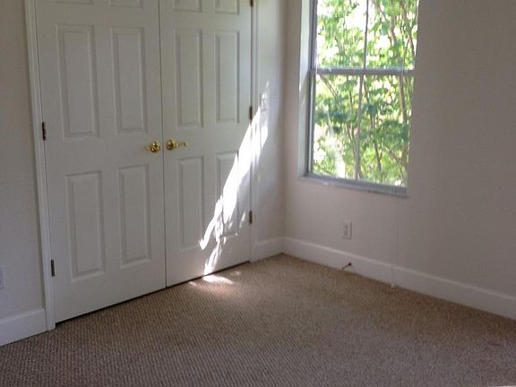 2nd image of 634 Charles Ct S