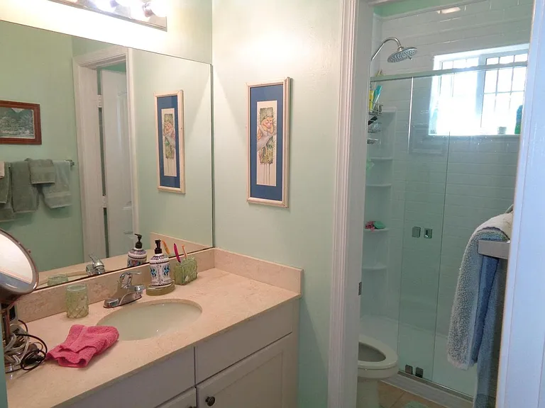 2626 Webb Ave #2626 — Photo 8