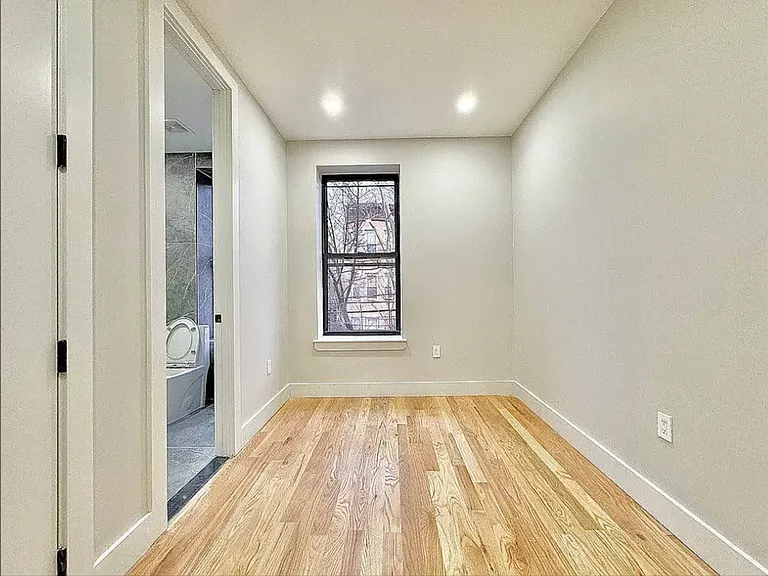 1729 Norman St #3LR — Photo 4