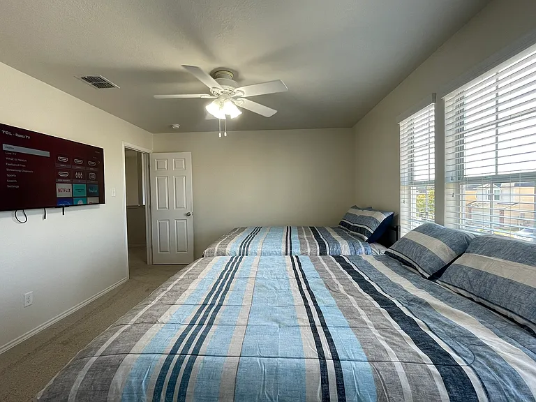 3738 Gallery Wls — Photo 82