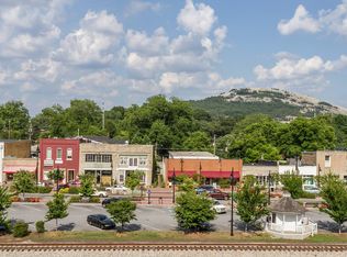 896 3rd St, Stone Mountain, GA 30083