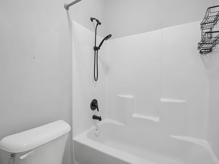 1121 Birchwood Dr — Photo 30