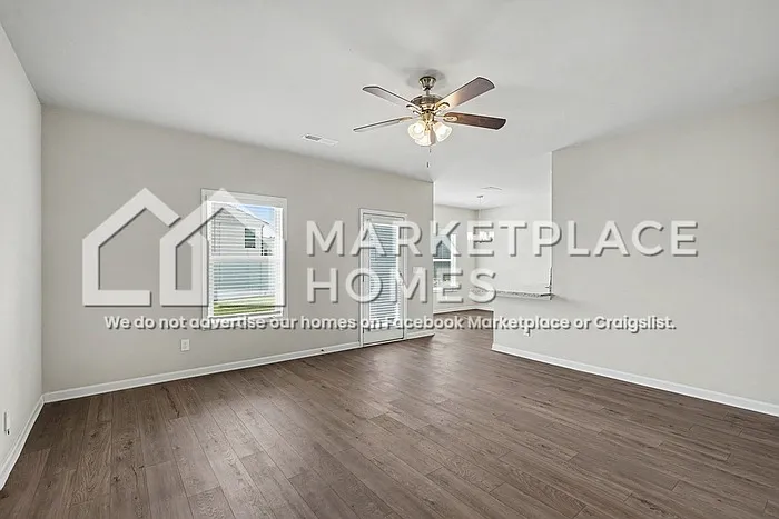 225 Wl Miller Dr — Photo 6
