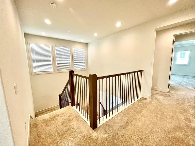 12040 Estrella Pl — Photo 14