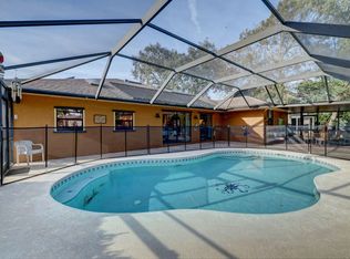 690 SW Bacon Ter, Port Saint Lucie, FL 34953