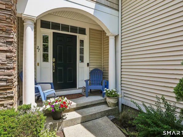 27 Maura Lane #27, Danbury, CT 06811