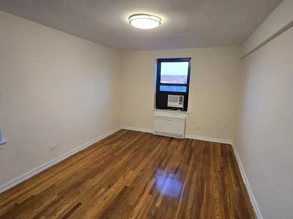 75-08 Bell Boulevard image 5 of 6