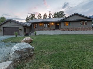 2523 Evans Rd, Columbia Shuswap, BC V0E 1M6