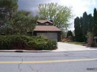 1301 Coachman Ct, Sparks, NV 89434