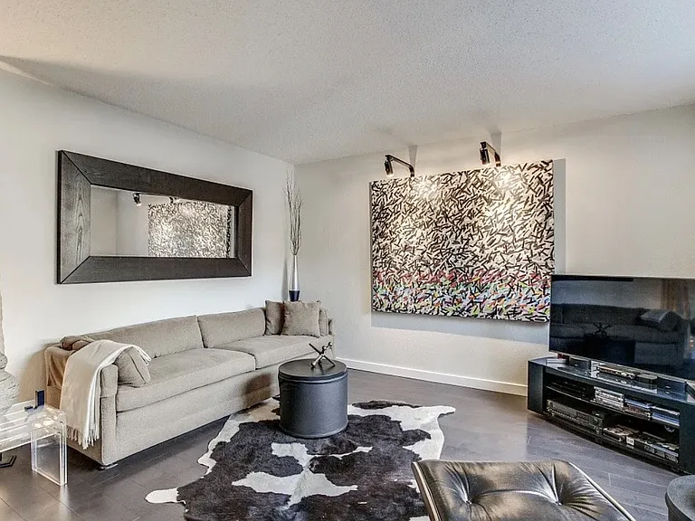 3955 Buena Vista St — Photo 16