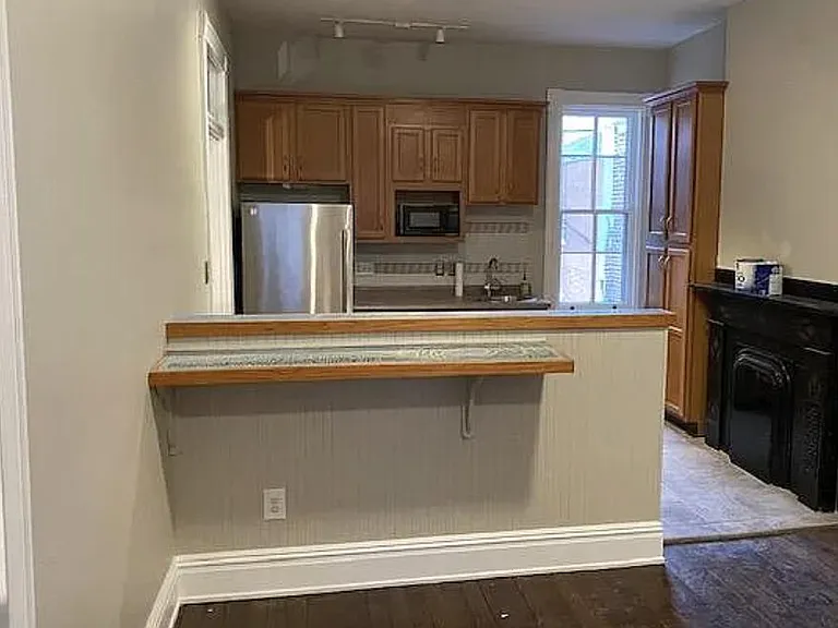 1318 W Main St #2 — Photo 4